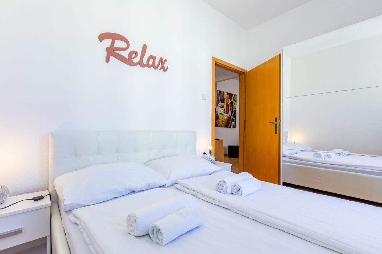 Vale Apartment With Balcony Zadar Eksteriør billede