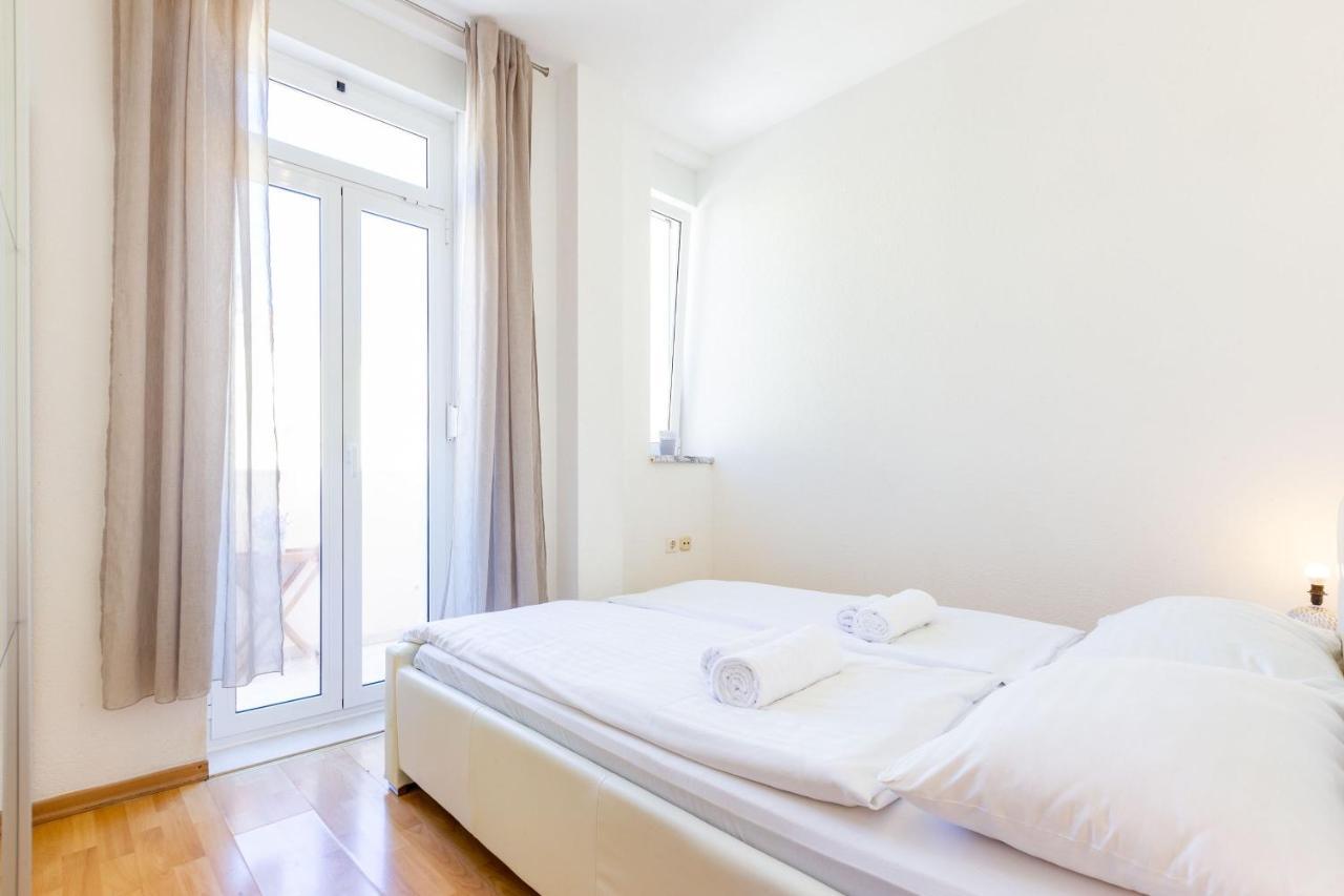 Vale Apartment With Balcony Zadar Eksteriør billede